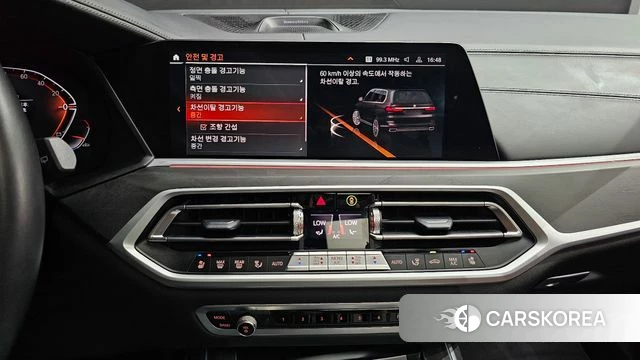 BMW X7 (G07) 2021 Черный из Кореи, фото 3