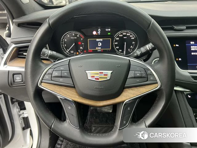 Cadillac XT5 2020 Белый из Китая, фото 3