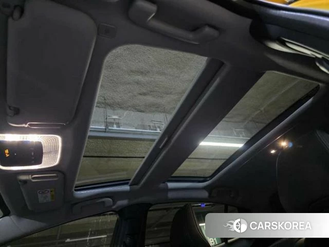 Toyota Prius 5th Generation 2026 Желтый из Кореи, фото 3