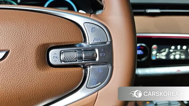 Genesis GV70 2023 Белый из Кореи, фото 3