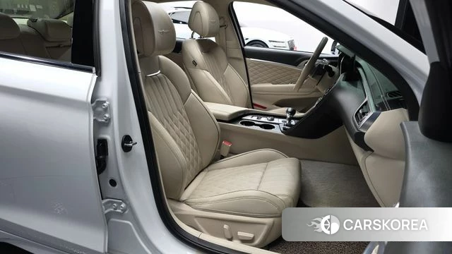 Genesis The New G70 2023 Белый из Кореи, фото 3