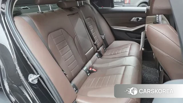 BMW 3 Series (G20) 2022 Черный из Кореи, фото 3