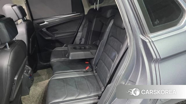 Volkswagen Tiguan second Generation 2020 Серый из Кореи, фото 3