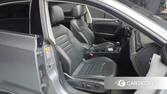 Volkswagen Arteon 2020 Серебряный из Кореи, фото 3