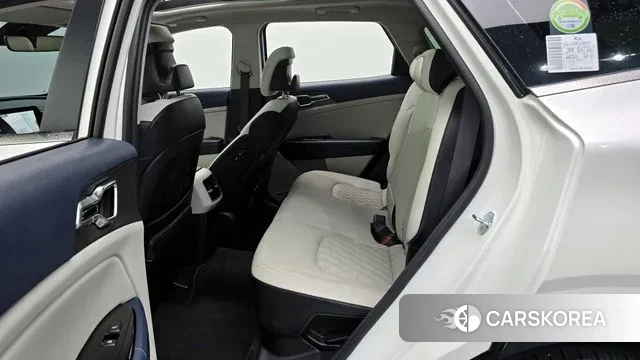 Kia Sportage 5th Generation Hybrid 2022 Белый из Кореи, фото 3