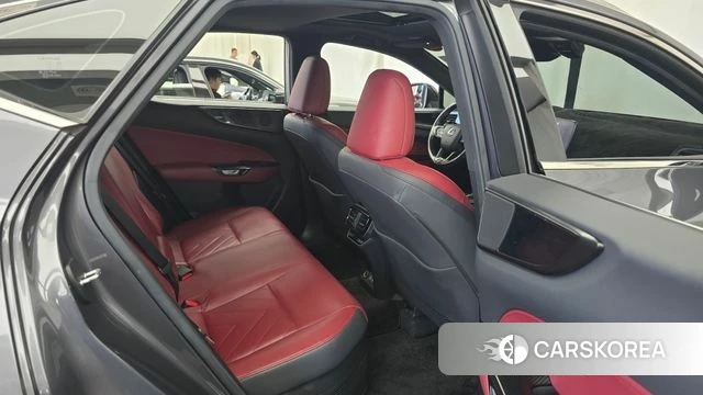 Lexus NX350h Second generation 2023 Серый из Кореи, фото 3