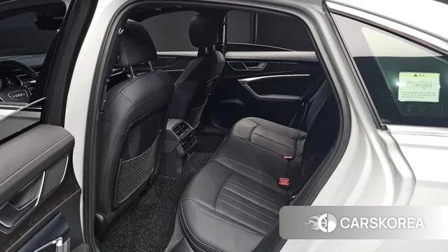 Audi A6 (C8) 2021 Белый из Кореи, фото 3