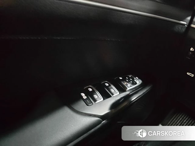 Kia K5 3rd generation 2023 Белый из Кореи, фото 3