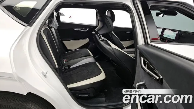 Kia EV6 2024 Белый из Кореи, фото 3