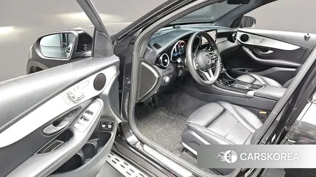 Mercedes-Benz GLC-Class X253 2021 Черный из Кореи, фото 3