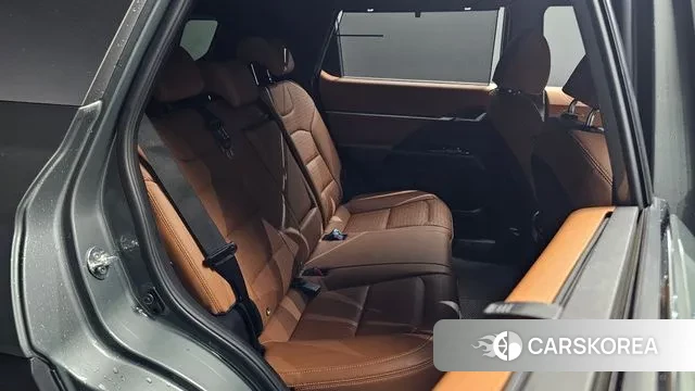 Ssangyong Torres 2022 Темно-зеленый из Кореи, фото 3