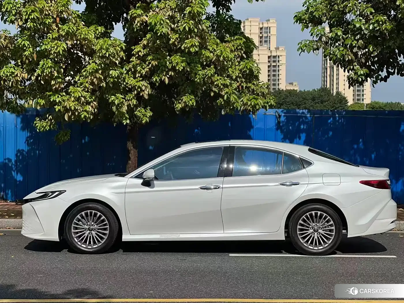 Toyota Camry 2026 Белый из Китая, фото 3