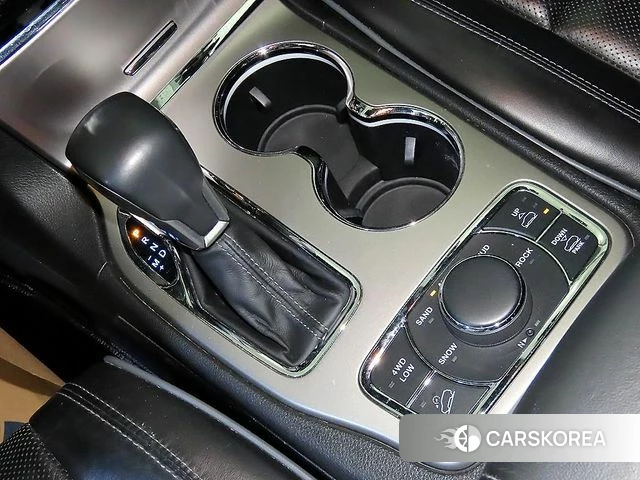 Jeep Grand Cherokee 2019 Белый из Кореи, фото 3