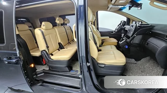 Hyundai Staria 2021 Синий из Кореи, фото 3