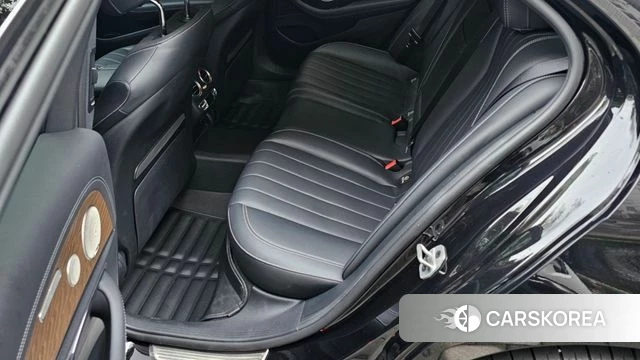 Mercedes-Benz E-Class W213 2022 Черный из Кореи, фото 3