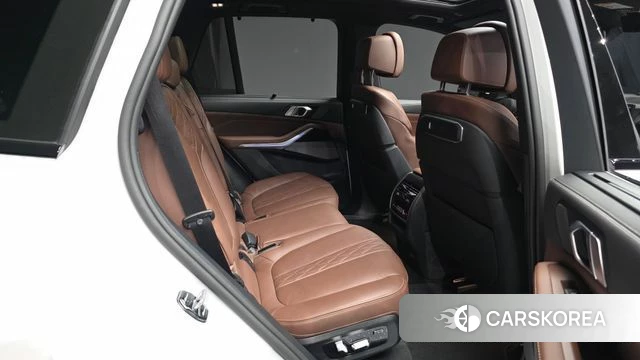 BMW X5 (G05) 2025 Белый из Кореи, фото 3