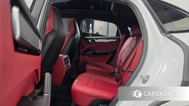 Porsche Cayenne (PO536) 2023 Белый из Кореи, фото 3