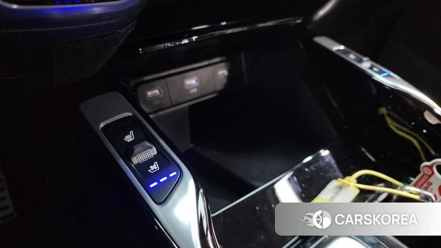 Kia Sorento 4th Generation 2023 Белый из Кореи, фото 3