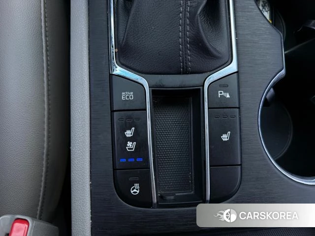 Kia The New Carnival 2018 Серебряный из Кореи, фото 3