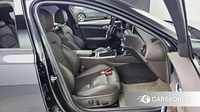 Kia Stinger 2018 Серый из Кореи, фото 3