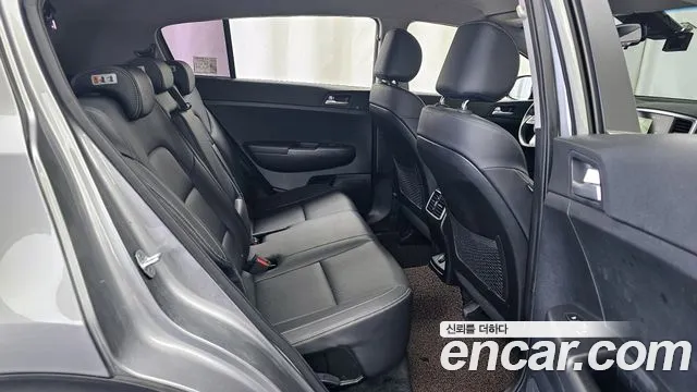 Kia Sportage The Bold 2019 Серебристо-серый из Кореи, фото 3