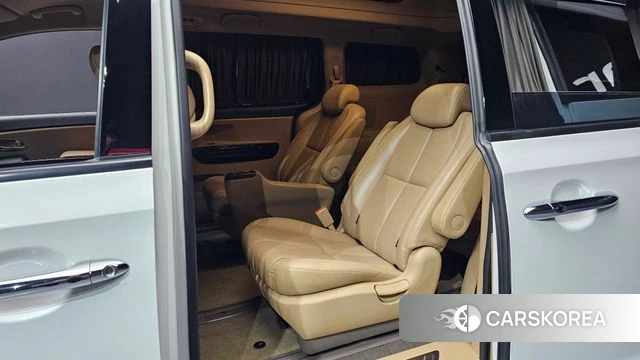Kia The New Carnival 2019 Белый из Кореи, фото 3
