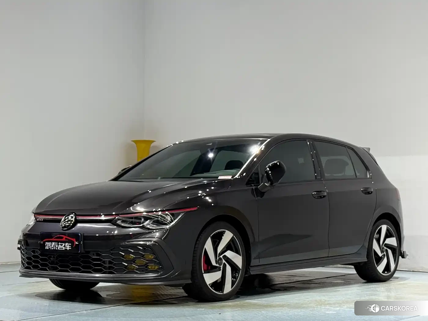 Volkswagen Golf 2024 Черный из Китая, фото 3