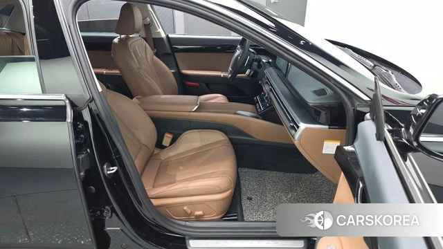 Hyundai Grandeur Hybrid (GN7) 2023 Черный из Кореи, фото 3