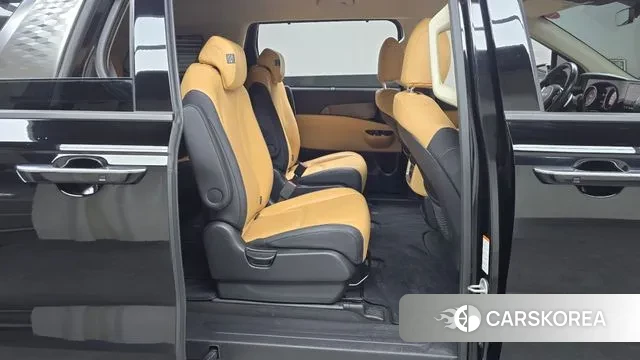 Kia Carnival 4th generation 2023 Черный из Кореи, фото 3