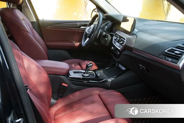 BMW X3 2022 Черный из Китая, фото 3