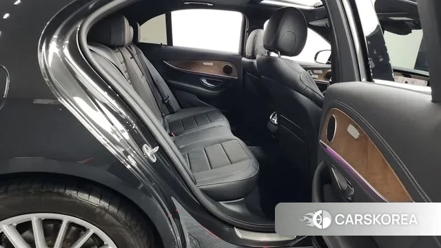 Mercedes-Benz E-Class W213 2022 Серый из Кореи, фото 3