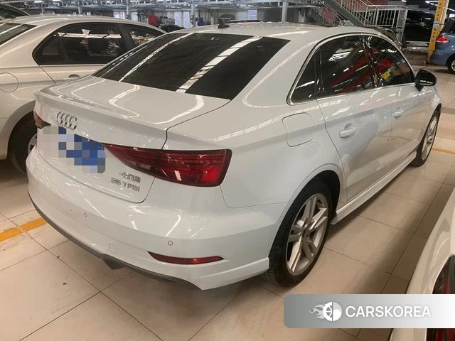 Audi A3 2021 Белый из Китая, фото 3
