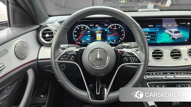 Mercedes-Benz E-Class W213 2021 Белый из Кореи, фото 3