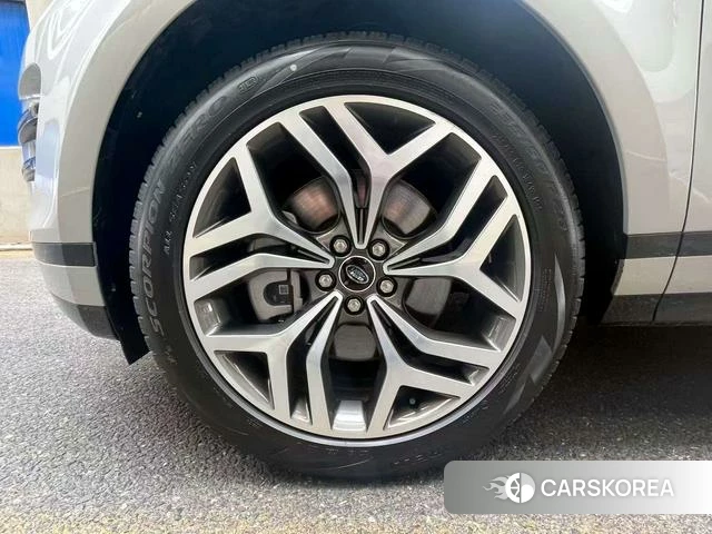 Land Rover Range Rover Aurora 2023 Белый из Китая, фото 3