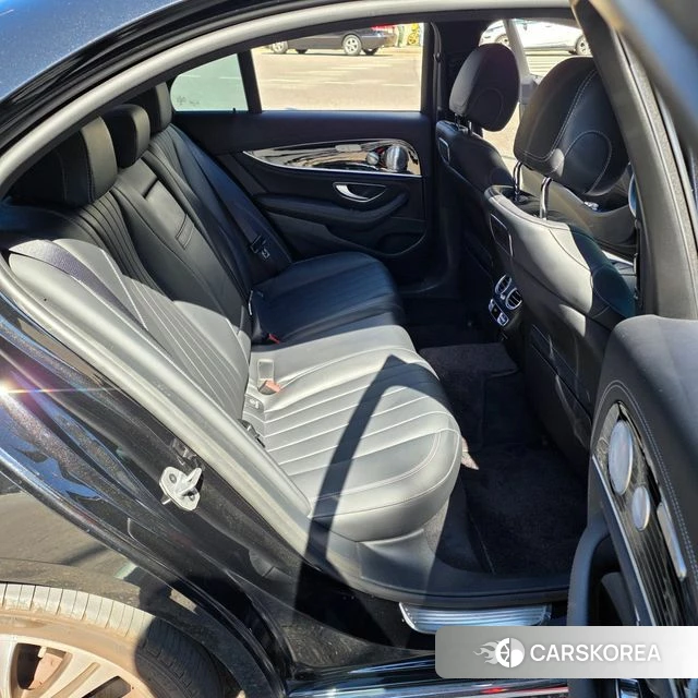 Mercedes-Benz E-Class W213 2020 Черный из Кореи, фото 3