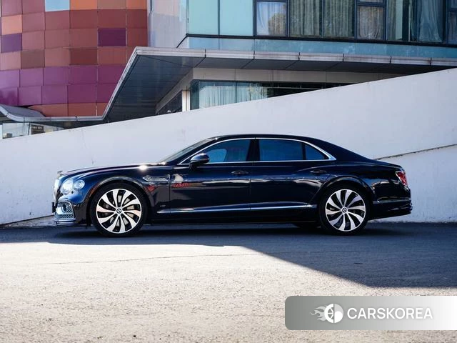 Bentley Flying 2022 Синий из Китая, фото 3