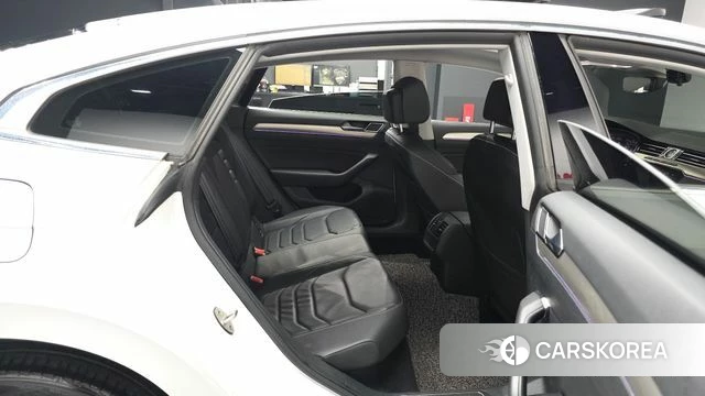 Volkswagen Arteon 2019 Белый из Кореи, фото 3