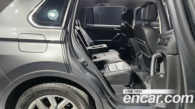 Volkswagen Tiguan second Generation 2019 Серый из Кореи, фото 3