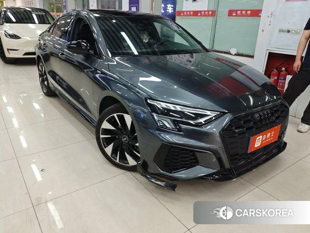 Audi A3 2022 Темно-серый из Китая, фото 3
