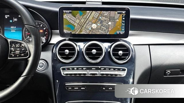 Mercedes-Benz C-Class W205 2019 Белый из Кореи, фото 3