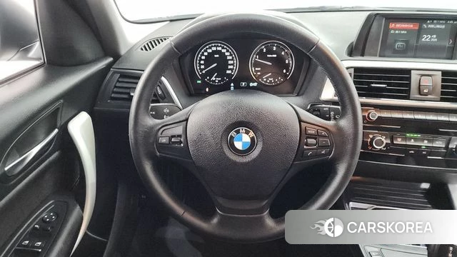 BMW 1 Series (F20) 2018 Белый из Кореи, фото 3