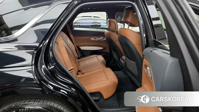 Genesis GV70 2024 Черный из Кореи, фото 3