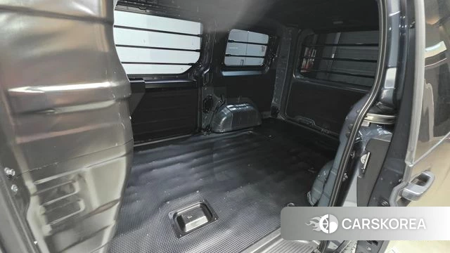 Hyundai Staria 2024 Серый из Кореи, фото 3