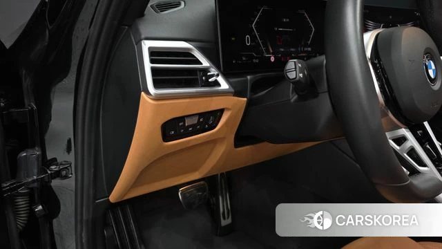 BMW 3 Series (G20) 2025 Черный из Кореи, фото 3