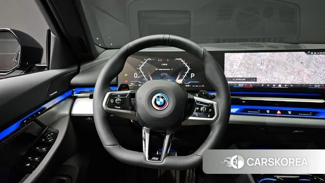 BMW 5 Series (G60) 2026 Черный из Кореи, фото 3