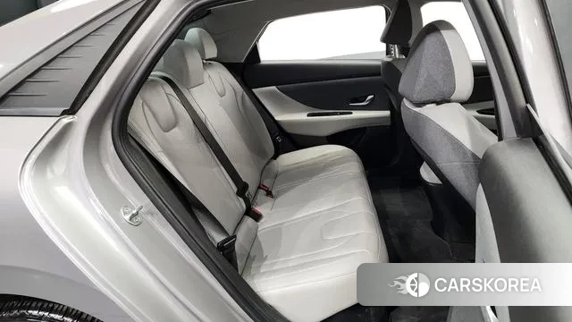 Hyundai Avante Hybrid (CN7) 2022 Серый из Кореи, фото 3