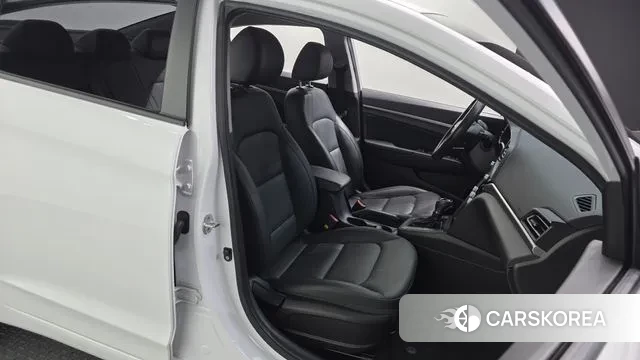 Hyundai The New Avante AD 2019 Белый из Кореи, фото 3