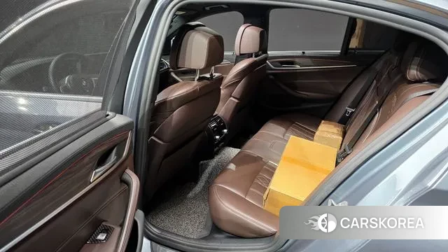 BMW 5 Series (G30) 2020 Серый из Кореи, фото 3