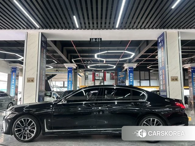 BMW 7 series 2021 Черный из Китая, фото 3