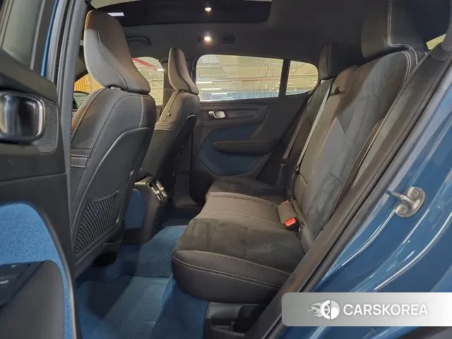 Volvo C40 Richards 2024 Синий из Кореи, фото 3